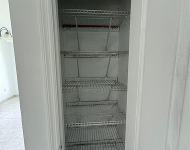 30 Hemlock Terrace Way - Photo Thumbnail 9