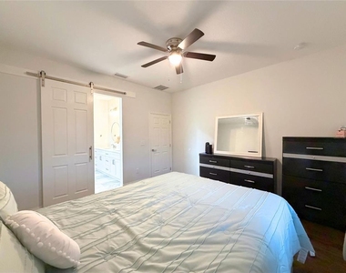 2324 Sw 168th Loop - Photo Thumbnail 10