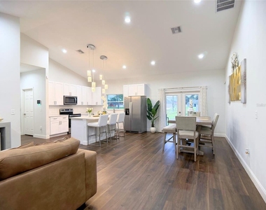 2324 Sw 168th Loop - Photo Thumbnail 2