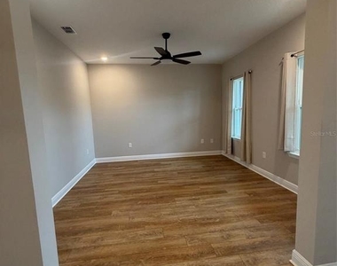 10453 Sw 99th Lane - Photo Thumbnail 9