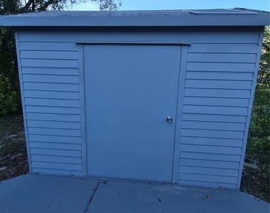 1213 W Sorrento Drive - Photo Thumbnail 24