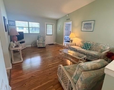9726 Sw 94th Avenue - Photo Thumbnail 9