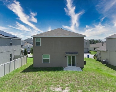 2949 Muller Oak Loop - Photo Thumbnail 20