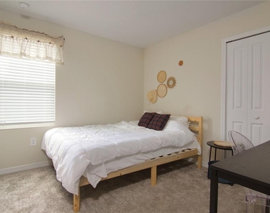 2949 Muller Oak Loop - Photo Thumbnail 15