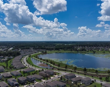 2949 Muller Oak Loop - Photo Thumbnail 17