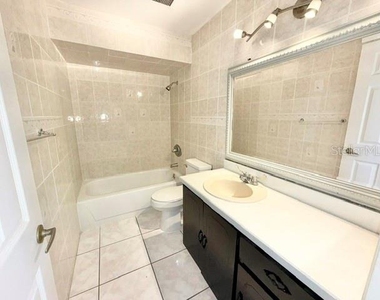1084 Shepherd Avenue - Photo Thumbnail 4