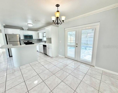 1084 Shepherd Avenue - Photo Thumbnail 9