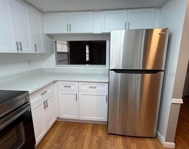 231 Circle Drive - Photo Thumbnail 8