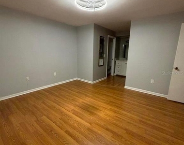 231 Circle Drive - Photo Thumbnail 12