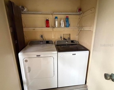 231 Circle Drive - Photo Thumbnail 19