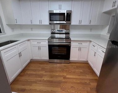 231 Circle Drive - Photo Thumbnail 5