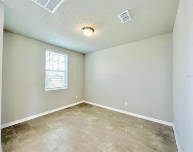 451 Whistling Duck Trail - Photo Thumbnail 7