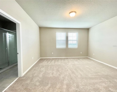 332 S Zuni Road - Photo Thumbnail 13