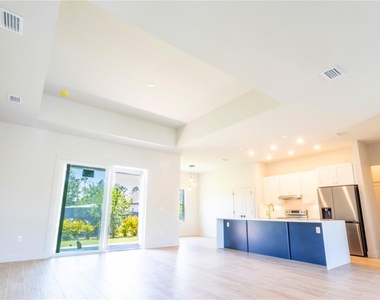 13547 Keystone Boulevard - Photo Thumbnail 29