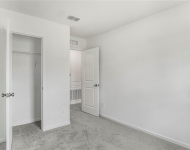 1566 Plank Place - Photo Thumbnail 36