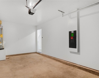 1566 Plank Place - Photo Thumbnail 41