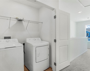1566 Plank Place - Photo Thumbnail 40