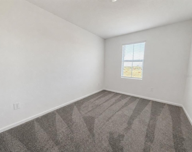 5836 Energy Way - Photo Thumbnail 8