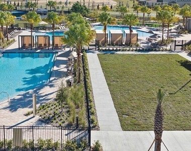 5836 Energy Way - Photo Thumbnail 18