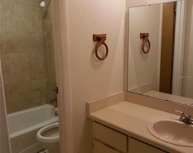 628 Newburyport Avenue - Photo Thumbnail 6
