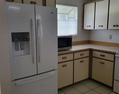 628 Newburyport Avenue - Photo Thumbnail 8