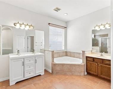 13618 Old Dock Road - Photo Thumbnail 23