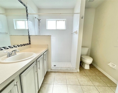 1627 Sherbourne Street - Photo Thumbnail 14