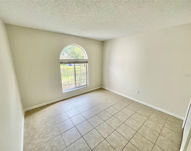 1627 Sherbourne Street - Photo Thumbnail 16