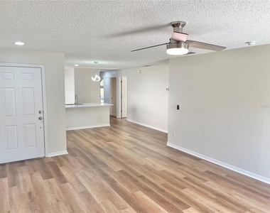 1627 Sherbourne Street - Photo Thumbnail 8