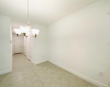 2452 Firstlight Way - Photo Thumbnail 4