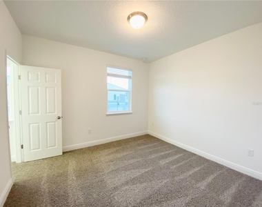 2452 Firstlight Way - Photo Thumbnail 17