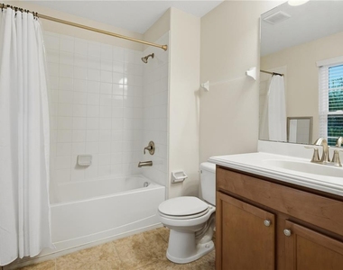 5506 New Independence Parkway - Photo Thumbnail 19