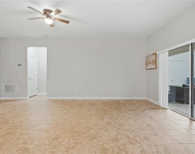 5506 New Independence Parkway - Photo Thumbnail 6