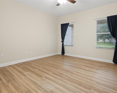 5506 New Independence Parkway - Photo Thumbnail 14