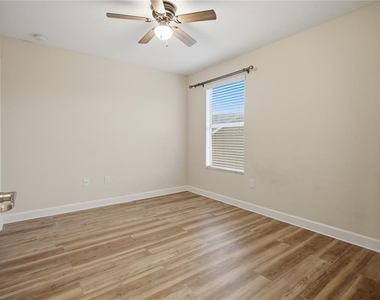 5506 New Independence Parkway - Photo Thumbnail 22
