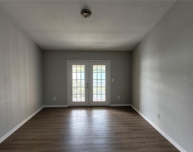 145 N Pearl Lake Causeway - Photo Thumbnail 4