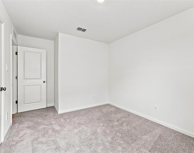 5626 Morant Bay Path - Photo Thumbnail 24