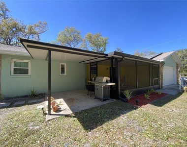 1601 Center Street - Photo Thumbnail 3