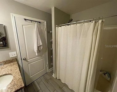 555 Beasley Court - Photo Thumbnail 4
