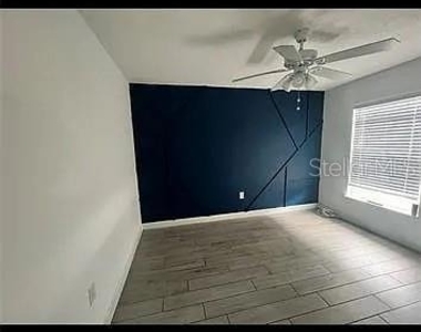 555 Beasley Court - Photo Thumbnail 3