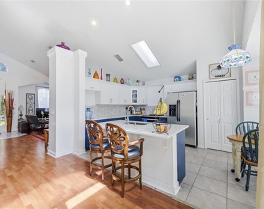 13200 Mallard Cove Boulevard - Photo Thumbnail 15
