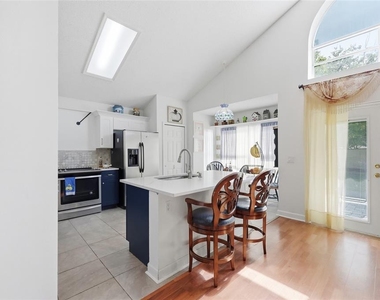13200 Mallard Cove Boulevard - Photo Thumbnail 16