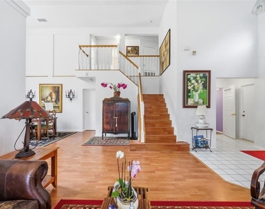 13200 Mallard Cove Boulevard - Photo Thumbnail 11