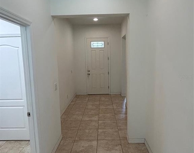 913 Berry Leaf Court - Photo Thumbnail 5