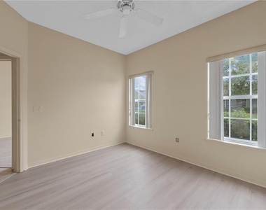13047 Island Breeze Court - Photo Thumbnail 19