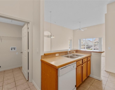 13047 Island Breeze Court - Photo Thumbnail 8