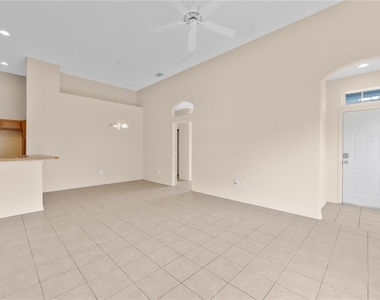 13047 Island Breeze Court - Photo Thumbnail 4