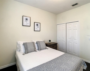 246 Herring Street - Photo Thumbnail 20