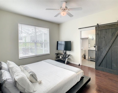 246 Herring Street - Photo Thumbnail 17