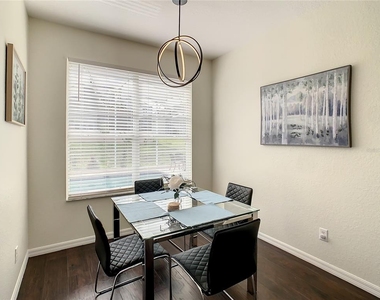 246 Herring Street - Photo Thumbnail 6
